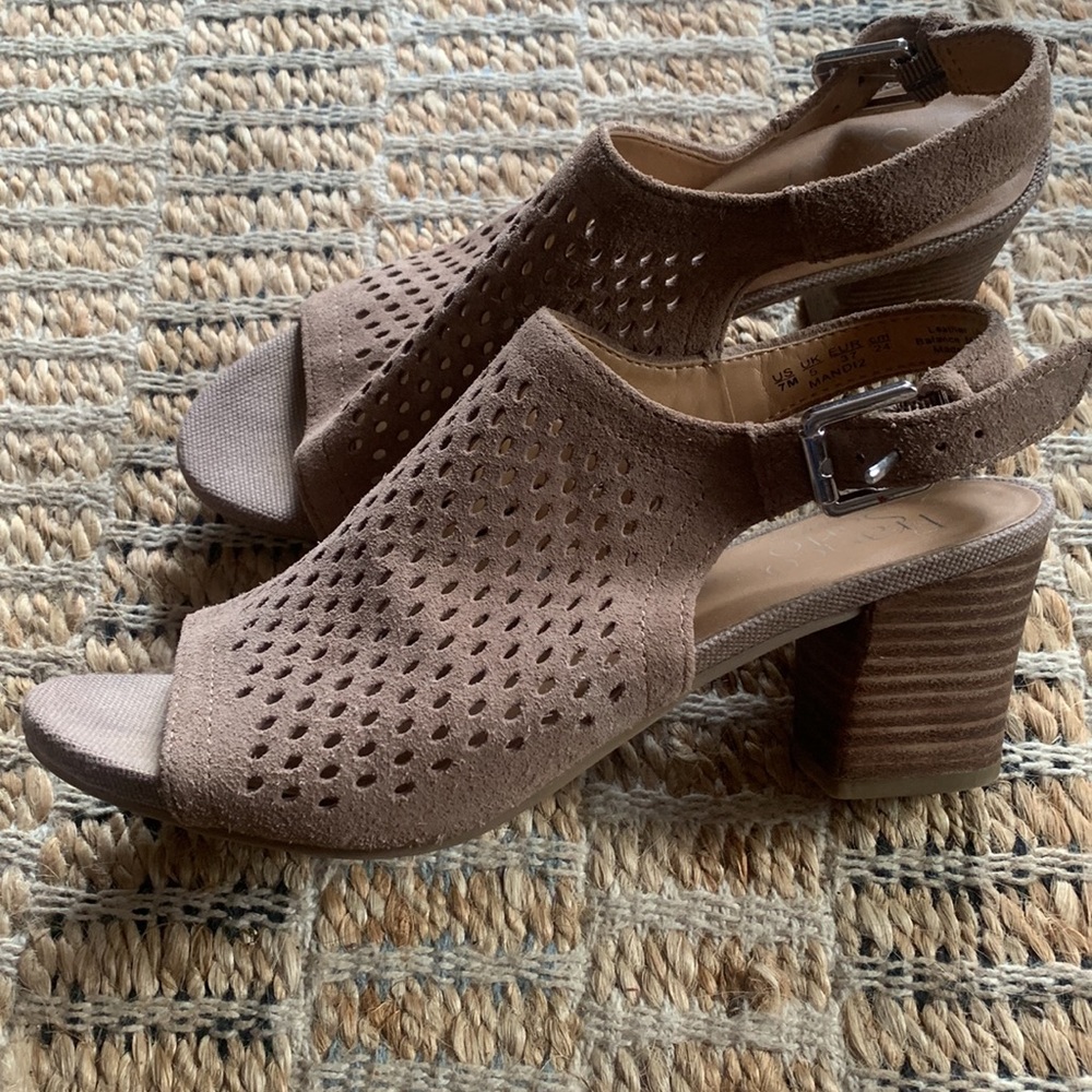 Women’s Heels